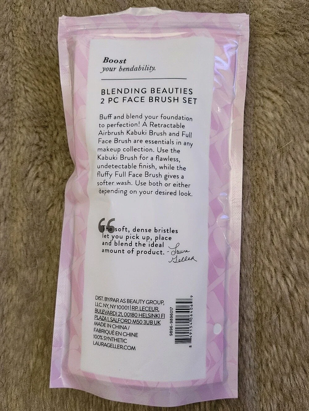 NEW Packag Laura Geller Blending Beauties 2 PC Face Brush Set